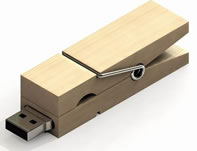 cl USB pince  linge bois